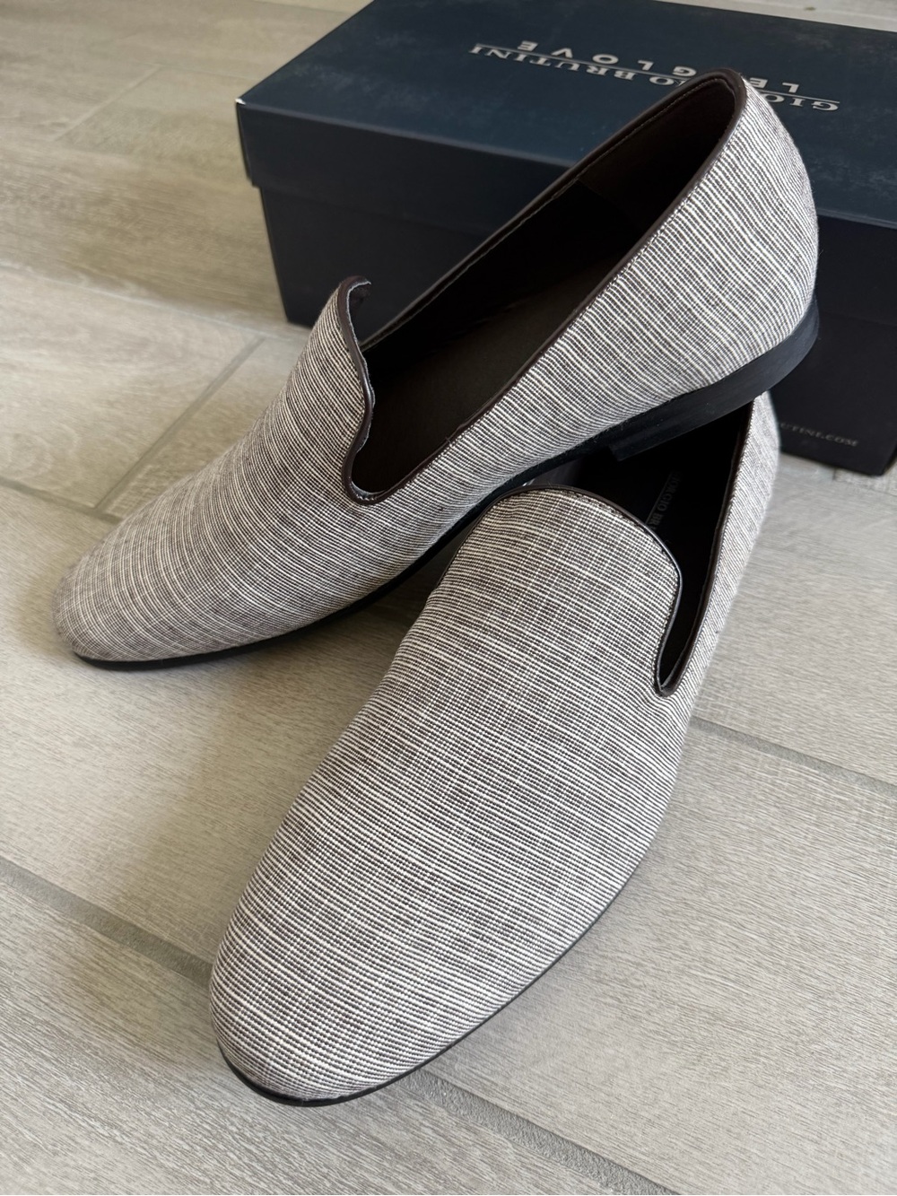 Giorgio Brutini Men's Textured Light Gray Slip-On Loafers- New